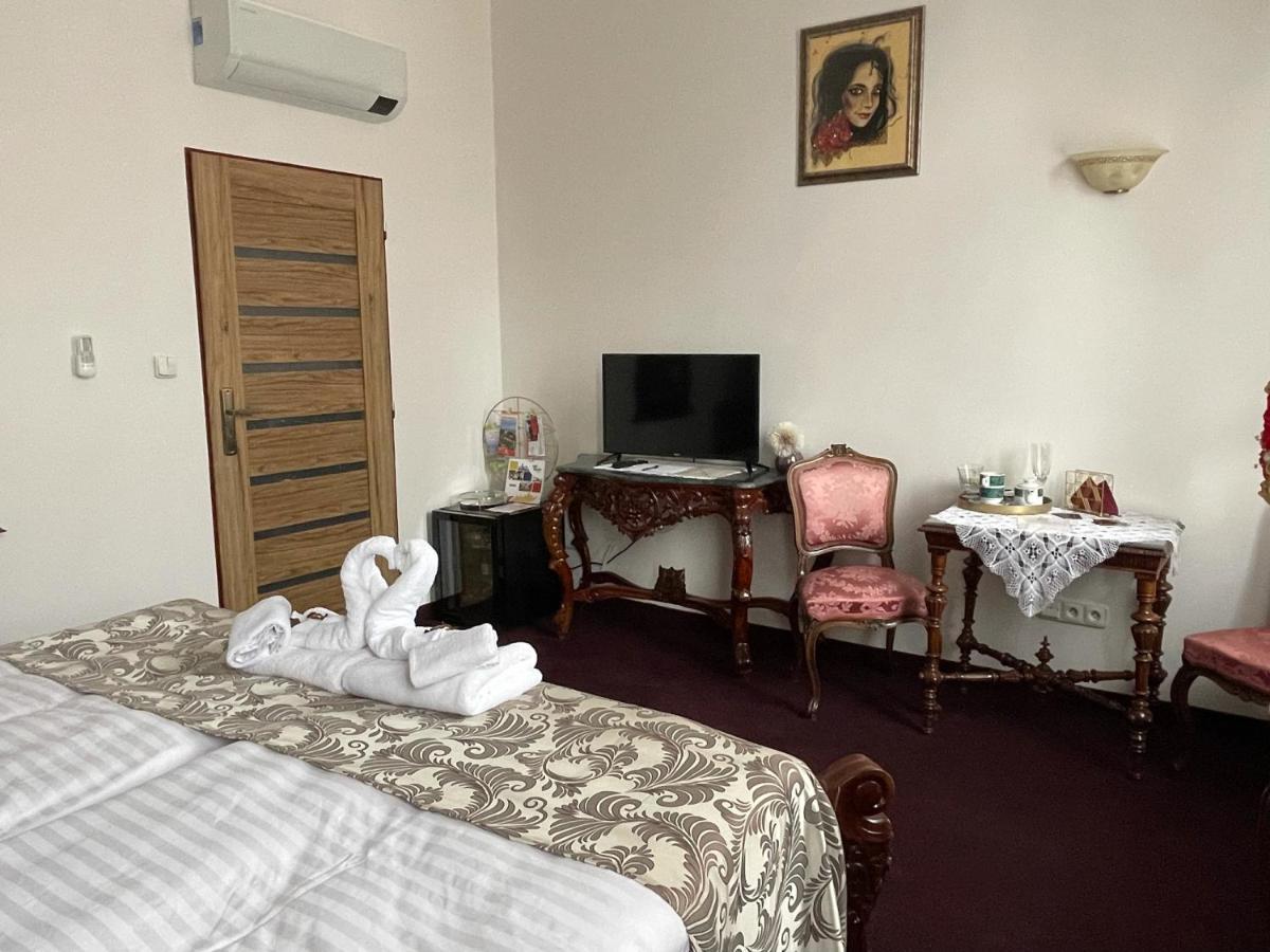Penzion Deloris Trenčín Kültér fotó