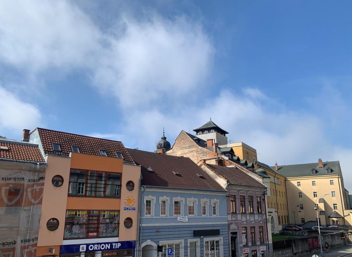 Penzion Deloris Trenčín Kültér fotó
